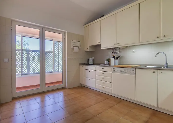 Luxury Colina Park דירה