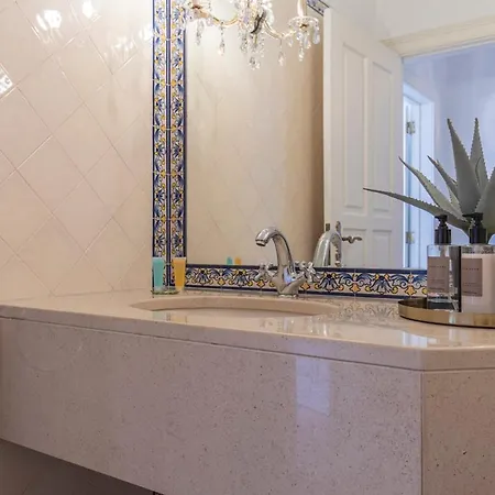 Luxury Colina Park *