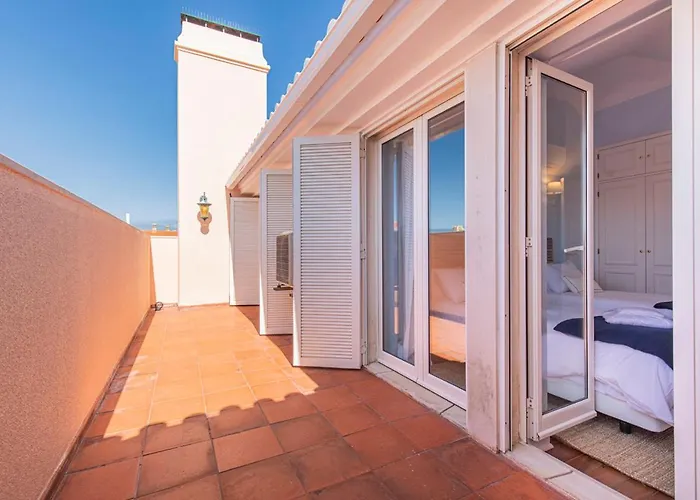 Luxury Colina Park شقة