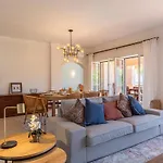 Luxury Colina Park